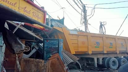 Prayagraj News: Uncontrolled dumper rams into grocery store in Naini, family narrowly escapes