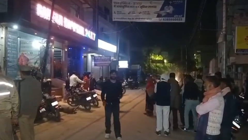 Kanpur: Young man dies at nursing home in Kalyanpur, family creates ruckus