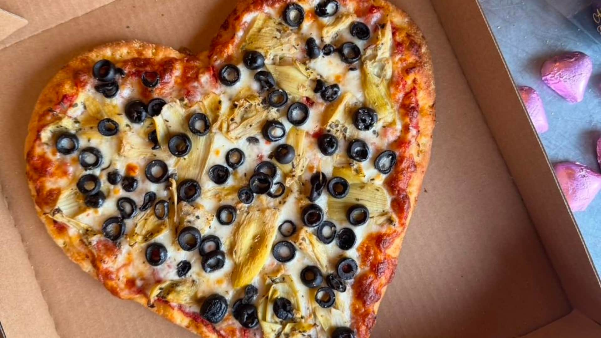 valentine week 2026 how to make heart shape pizza at home full recipe in hindi