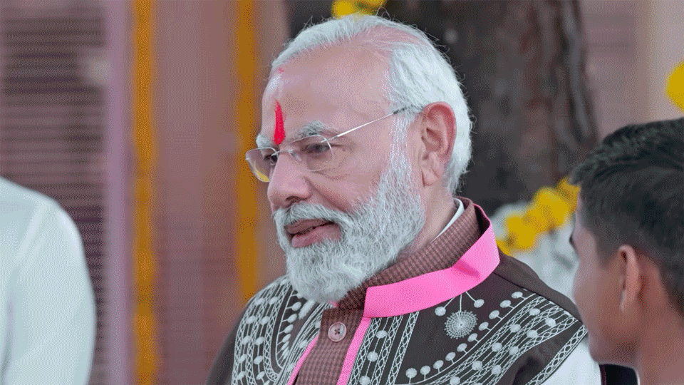 परीक्षा पे चर्चा के दौरान गुजरात के दो भाईयों का नाम सुनते ही पीएम को चेहरा खिल उठा