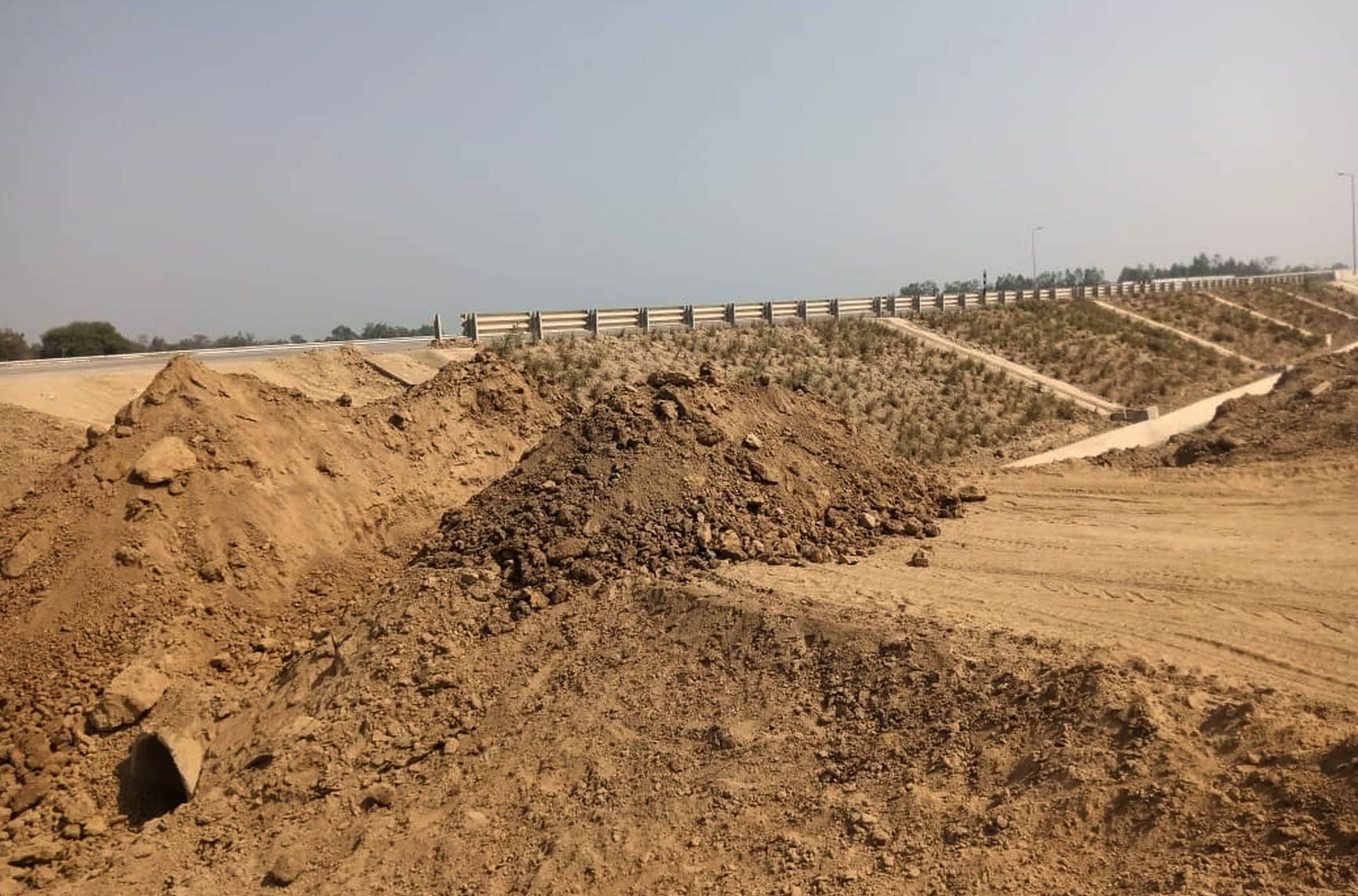 Report of Ganga Expressway accident in raebareli.