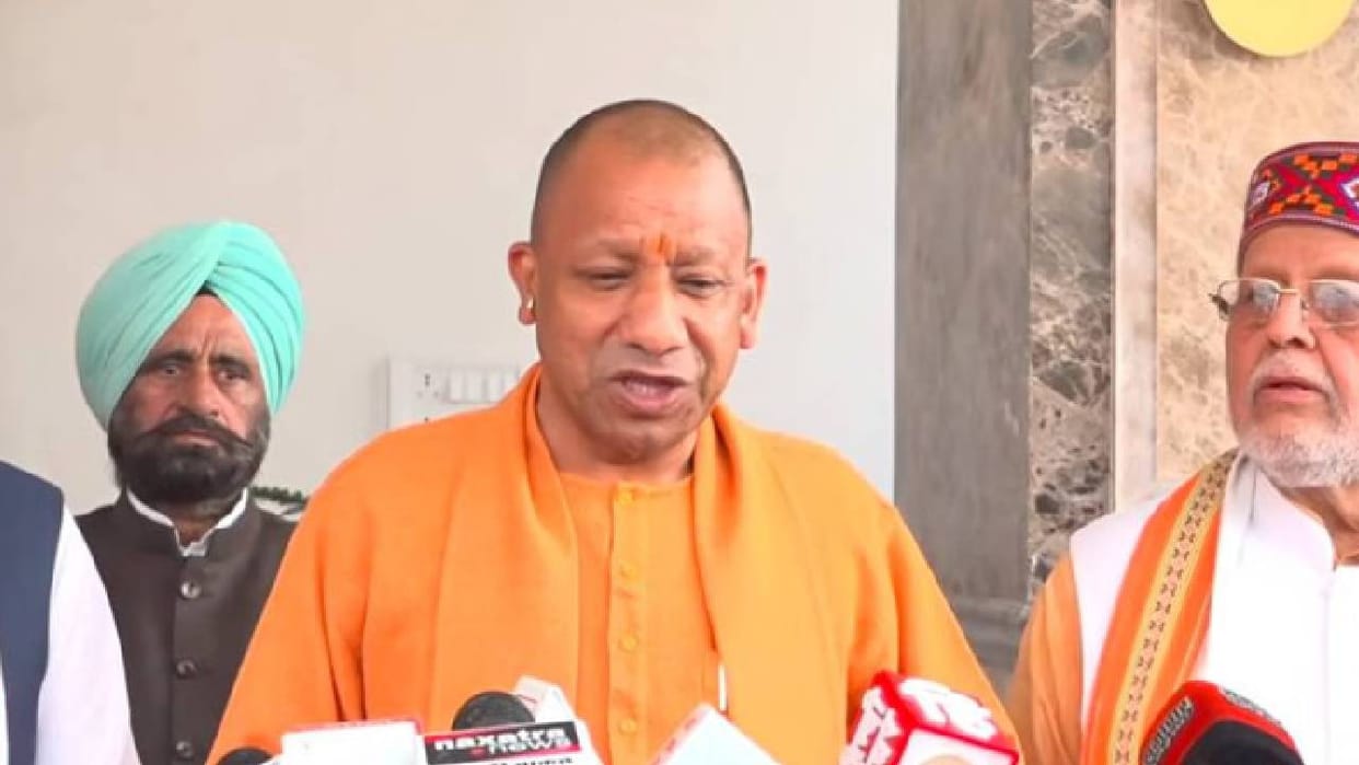 UP: CM Yogi said – Illegal and poisonous liquor should not be made or sold, special vigilance should be exerci