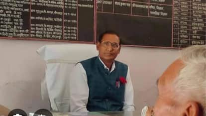 Three people including two brothers died in road accident involving truck and motorcycle in sonbhadra