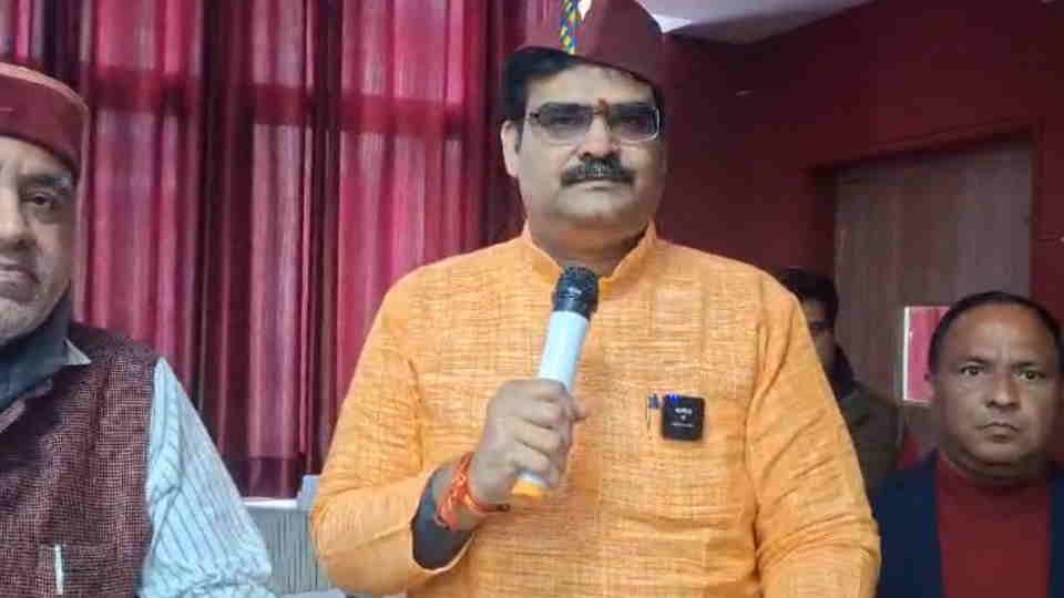 Andhra Pradesh 20-point programe chairman Dinkar reached Dehradun for development