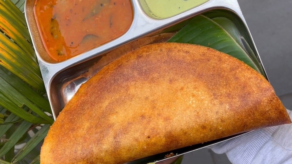 Worm found in dosa in Ghaziabad complaint lodged with Food Safety Department