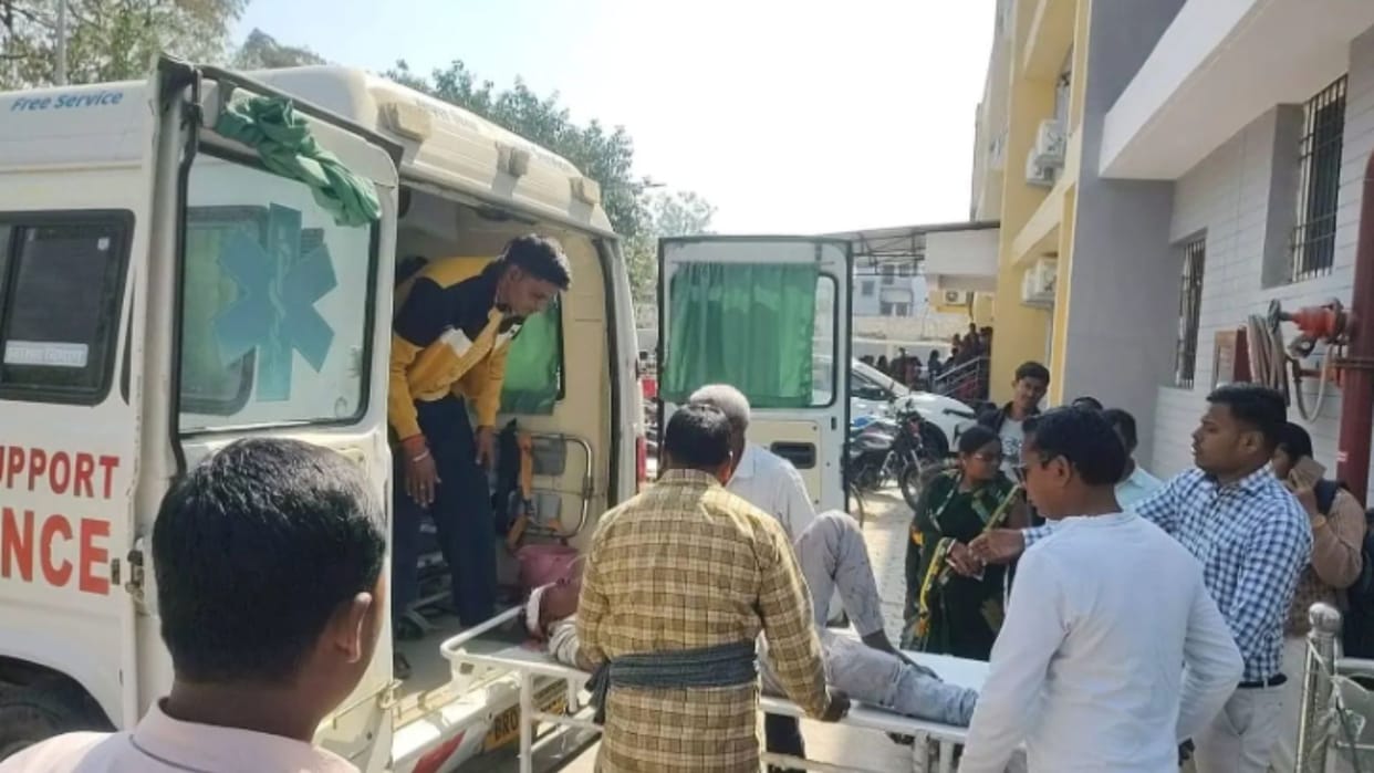 Horrific road accident on Patna-Gaya National Highway three bike riders seriously injured