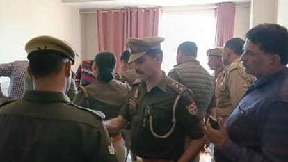 Varanasi suicide case: Brother and sister commit suicide by consuming poison after writing suicide note