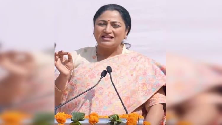 Delhi: 100 सरकारी विद्यालयों में कंप्यूटर लैब का उद्घाटन, सीएम रेखा बोलीं- हमने शिक्षा व्यवस्था को दी नई दिशा