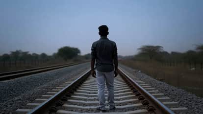 After dispute with woman a man committed suicide by jumping in front of train