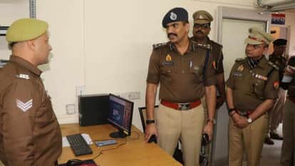 Moradabad: factory owner gives gifts to your officers,contractor told DIG, he did not pay