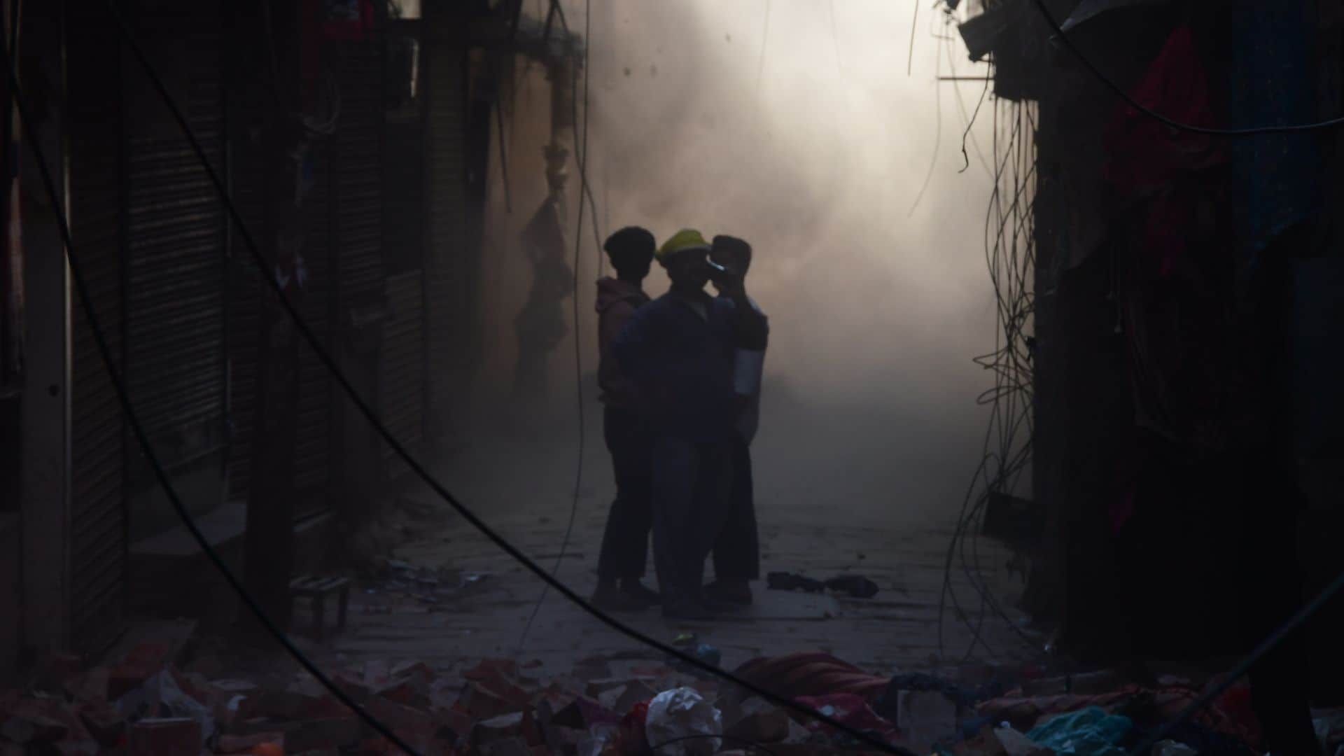 Dal Mandi Biggest operation 21 buildings demolished protesters set fire to tin sheds by dousing