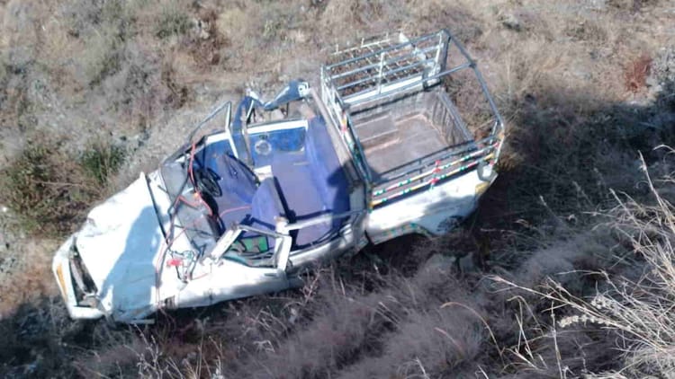 Vikasnagar: कालसी के पास अनियंत्रित होकर गहरी खाई में गिरी यूटिलिटी, तीन महिलाओं की मौत, पांच घायल