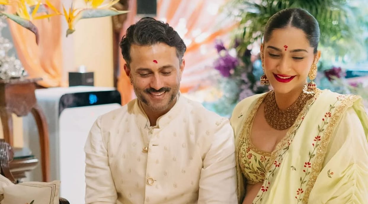 Sonam Kapoor celebrated a traditional simantonnayana in her baby shower video goes viral