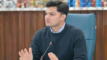 Kedarnath Yatra 2026 DM held a meeting hotels, dhabas will get star rating and green badge on cleanliness