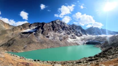 Four Himalayan lakes pose a threat, alarm will be raised before they burst.