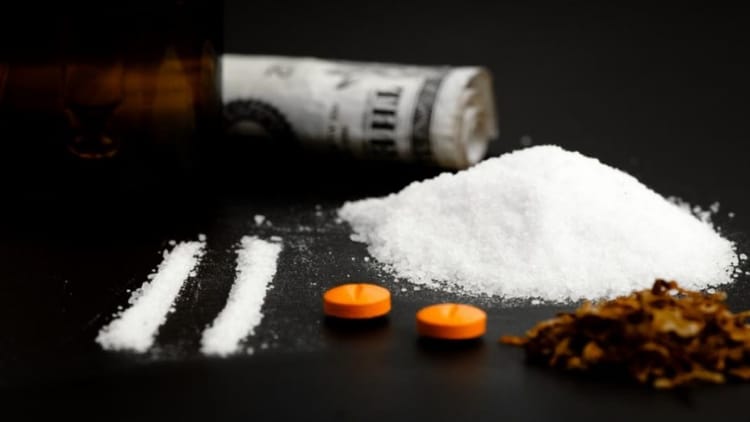 Raipur: राजधानी रायपुर में ड्रग्स का खौफनाक खेल बेनकाब, वायरल वीडियो ने खोली नशे के नेटवर्क की परतें