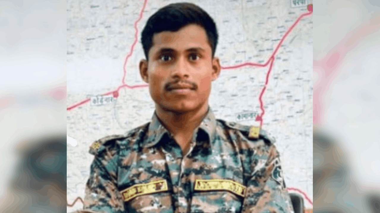 मृतक फाइटर जवान भरत भारती