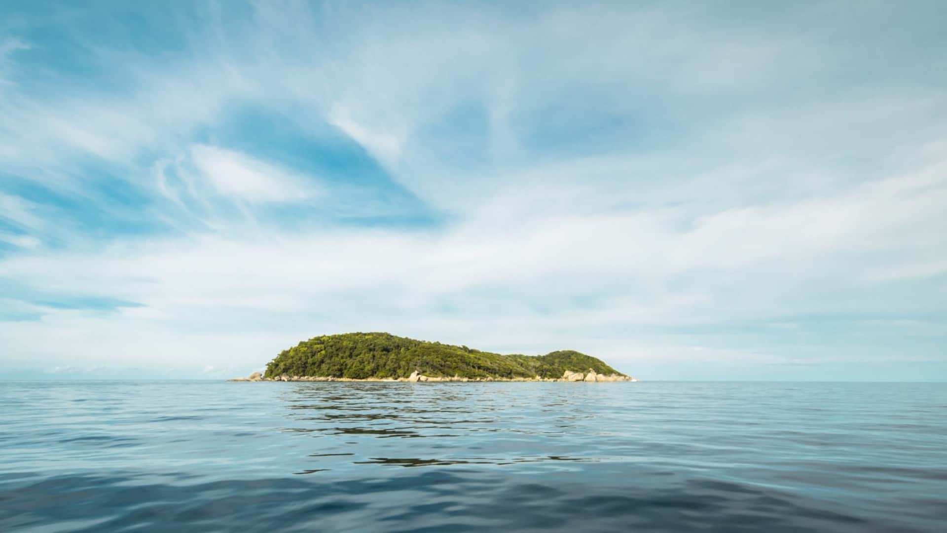 jeffrey epstein private island little saint james new owner stephen deckoff