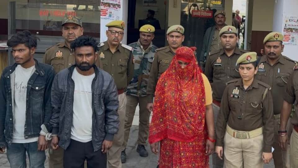 Jhansi murder Wife her husband Killed by lover Husband gave money for children education wife bought pistol