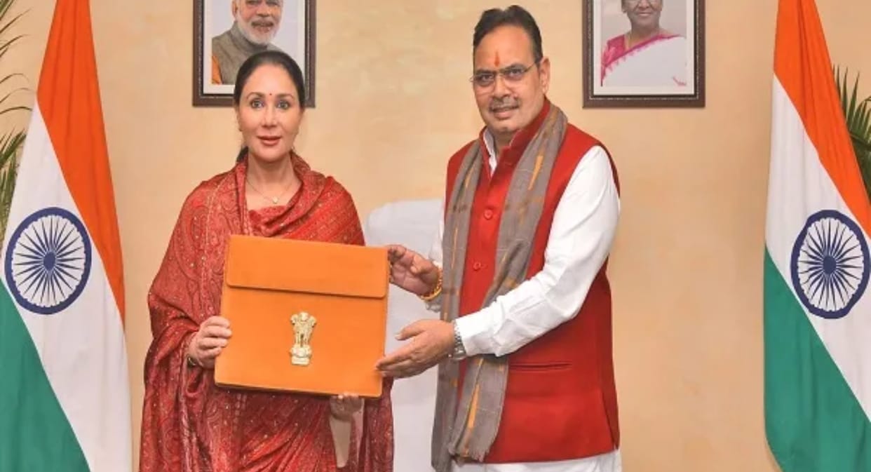 Amid uproar, Diya Kumari presented Rajasthan Budget 2026-27, Kirodi's slip to Dotasara is in news