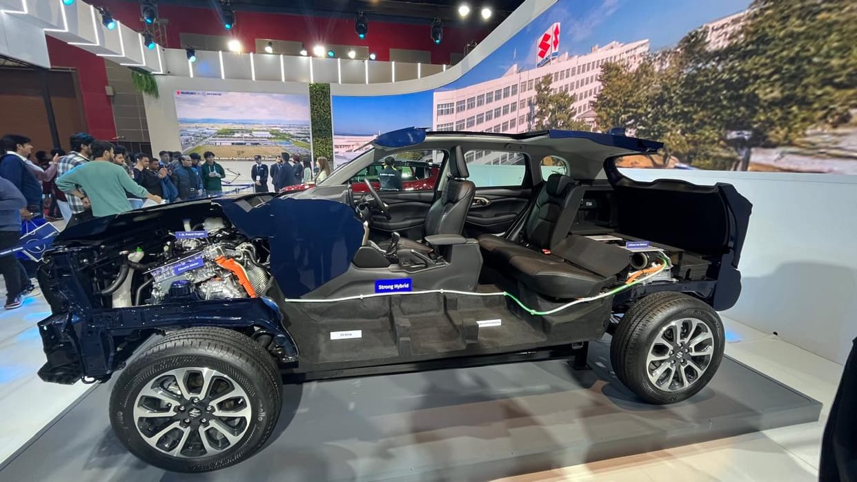 Full Hybrid vs Mild Hybrid vs Plug-in Hybrid Key Differences How Do Hybrid Cars Work Complete Beginner’s Guide