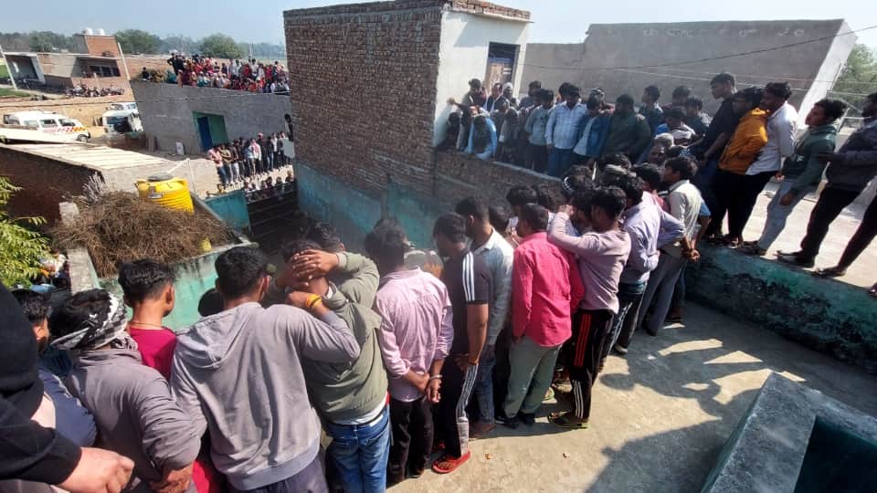 Mathura murder and suicide Manish made last call to priest no evidence of any dispute between husband and wife