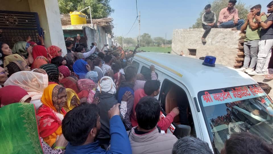 Mathura murder and suicide case big reveal Manish  started visiting temples regularly alcohol and gambling