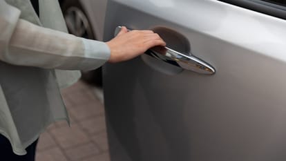 SAFE Exit Act US  mandate manual car handles after China global crackdown