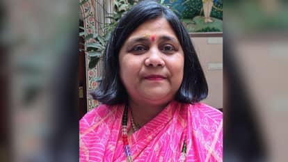 Rajshree Chaudhary embarked on temple tour from Mathura to Madurai arrived in varanasi