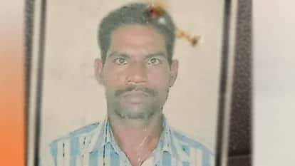 middle-aged man died after being burnt alive in Sitapur