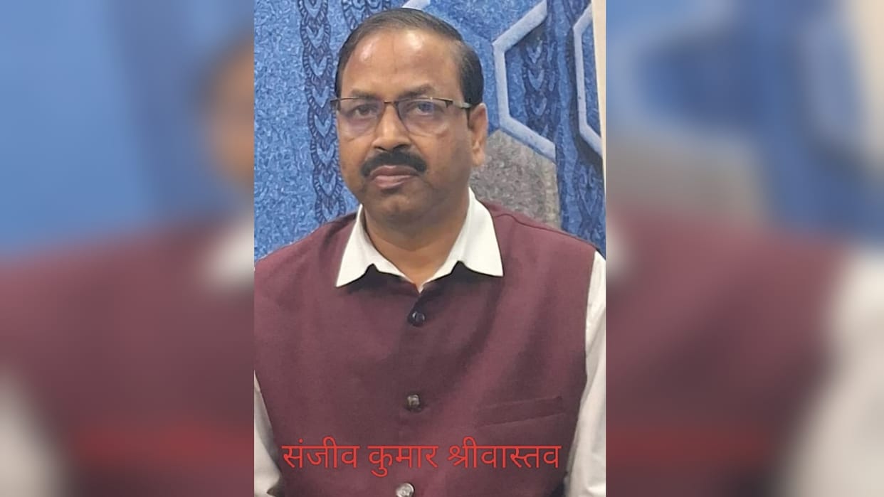 SDO caught taking a bribe of Rs 10,000 sent to jail, had demanded bribe to repair the meter.