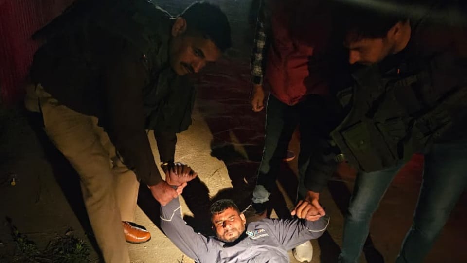 Encounter in Sampla Mohan of Baghpat shooter of Bhau gang arrested