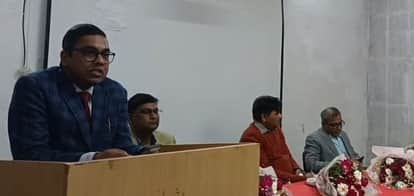 Golden Minute Can Save Newborn Lives: Training Given to Prevent Birth Asphyxia at SN Medical College