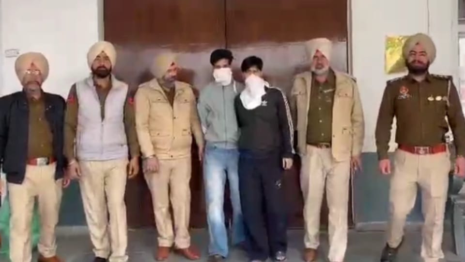 Cross-border drug smuggling network crackdown in Amritsar two arrested with 7.6 kg heroin