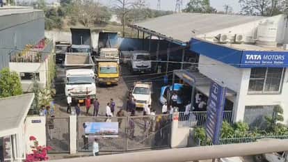 IT raids in Bilaspur and Janjgir-Champa investigation in the offices of Feel Group and Tirupati Minerals in Ch