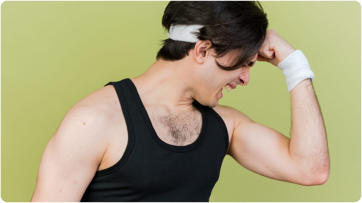 loss of muscle mass and strength causes what is Sarcopenia know its symptoms and risk