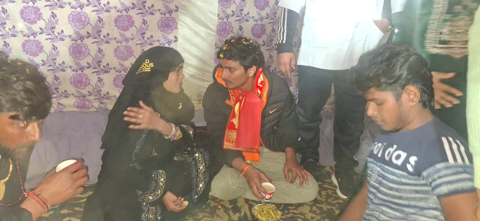 Muslim woman carrying Kanwar from Haridwar she will perform Jalabhishek on Mahashivratri