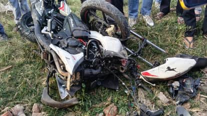 Meerut: Two brothers of Ashiana Colony going to Mawana were crushed by a roadways bus, died on the spot