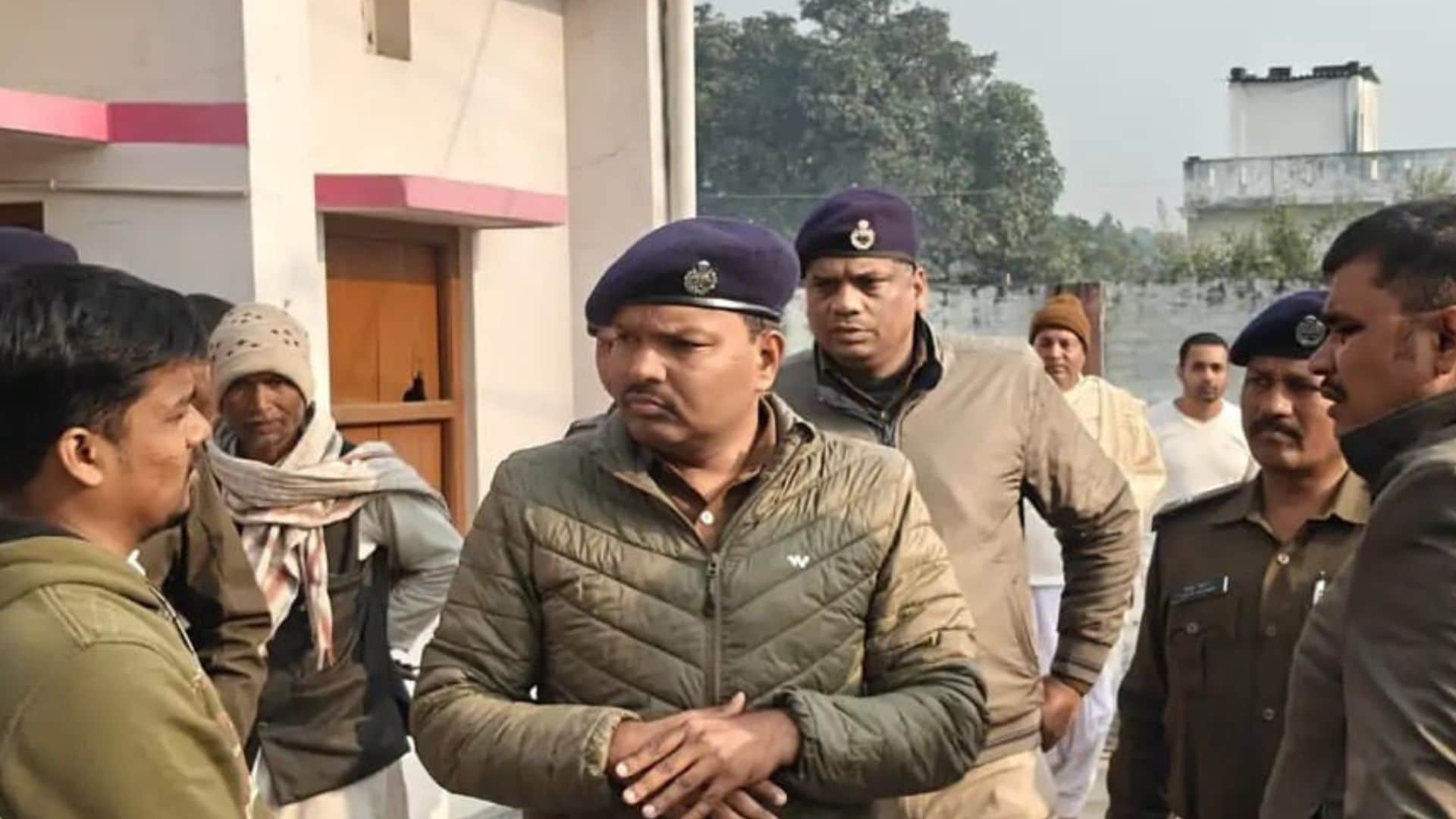 मौके पर पहुंची पुलिस