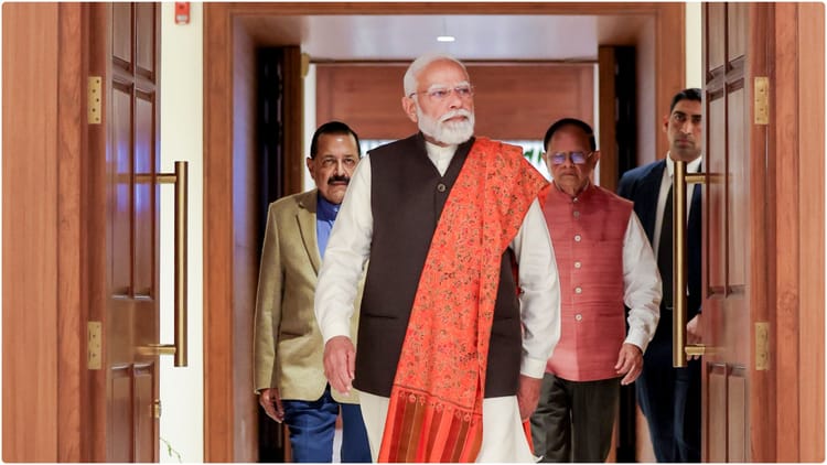 AI Impact Summit 2026 Live: एआई समिट का PM मोदी ने किया उद्घाटन, वैष्णव बोले- शुरू होगा क्रिएट इन इंडिया मिशन