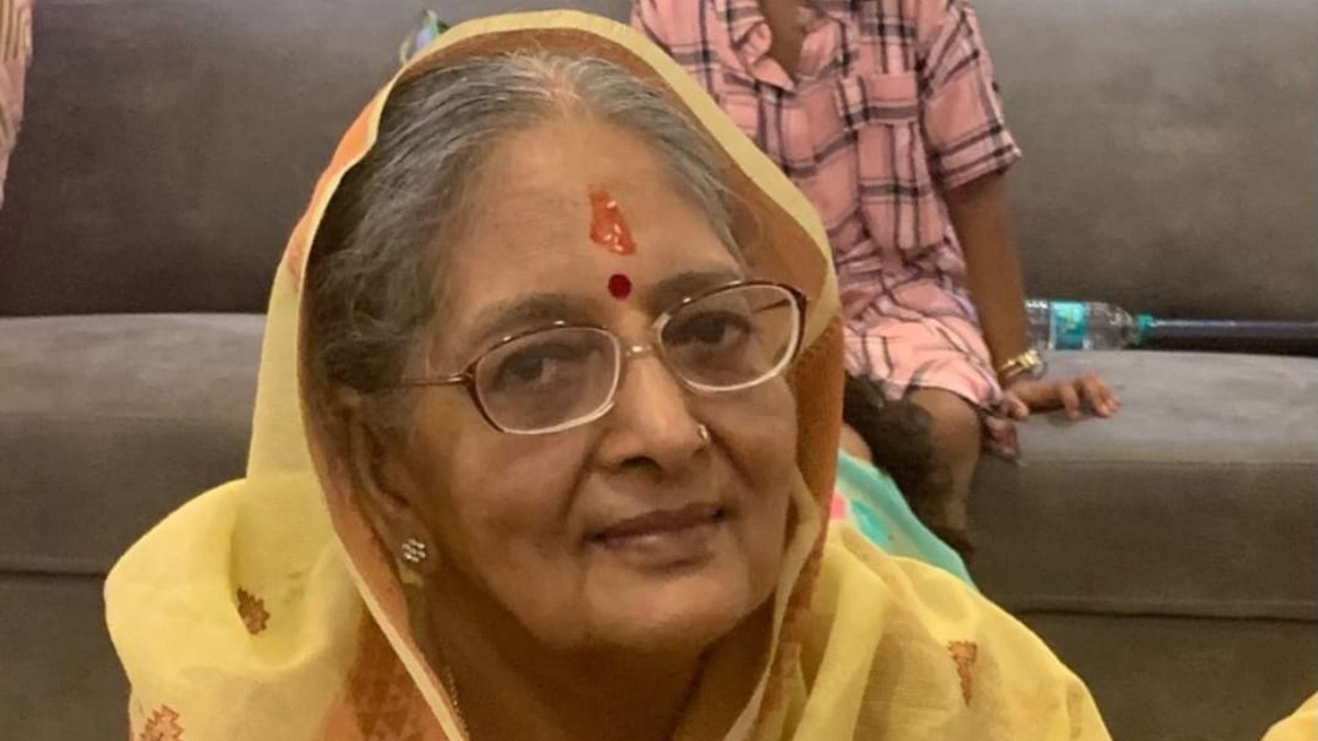 संजय सरावगी की मां