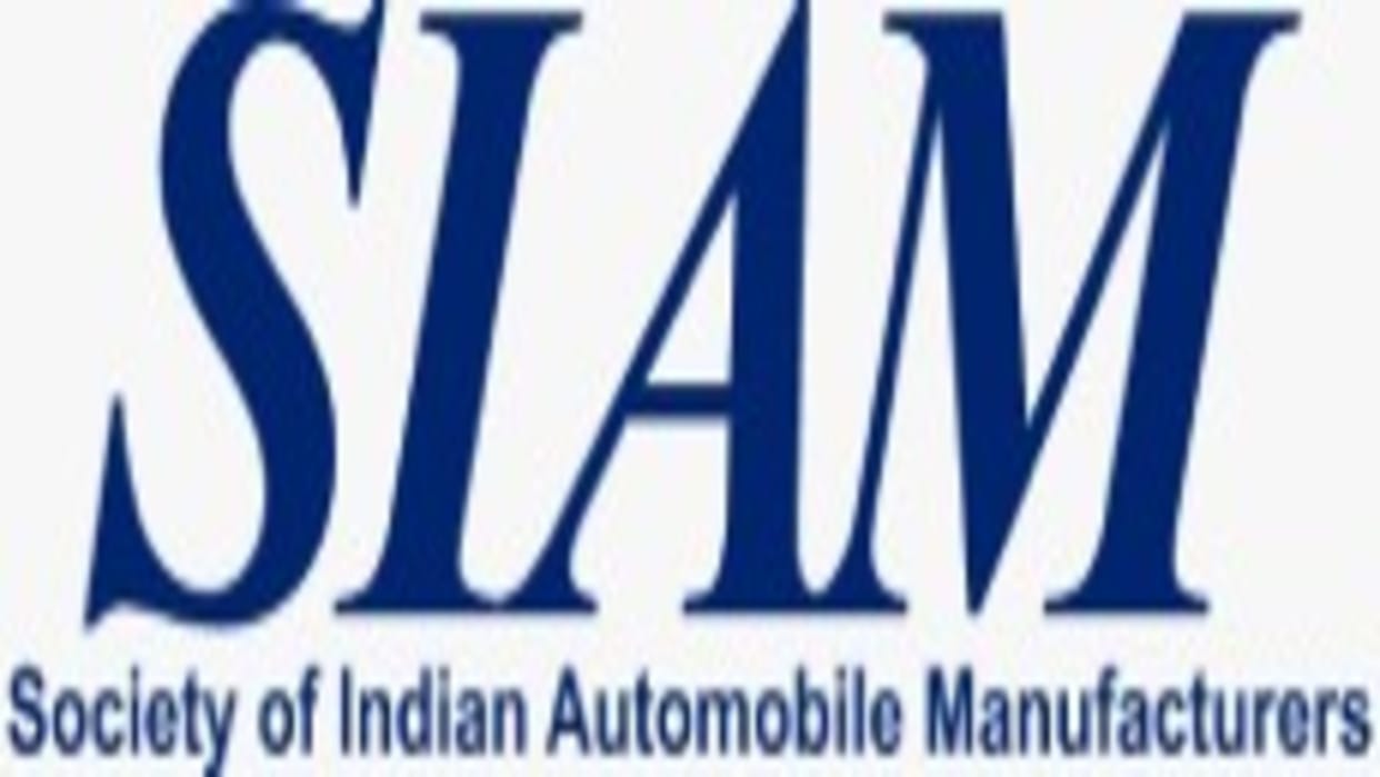 India auto sales surge in march: passenger vehicles up 16%, two-wheelers jump 19%