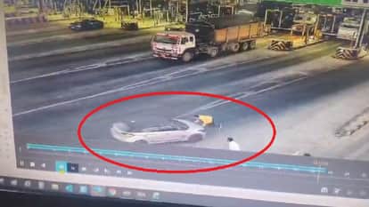 A driver tried to run over toll employees at the Brijghat toll plaza