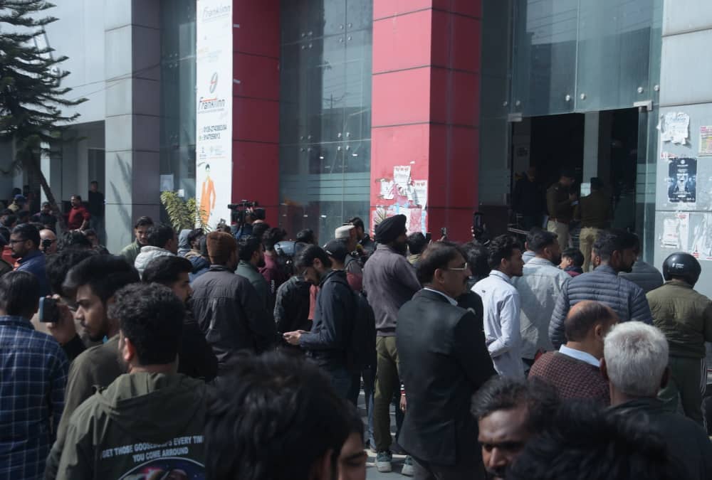 Dehradun Gangster murder outside gym  Shooters Captured in cctv camera outside crime seen