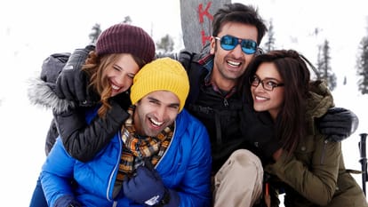 Valentine Special 15 Highest Grossing Bollywood Romantic Films