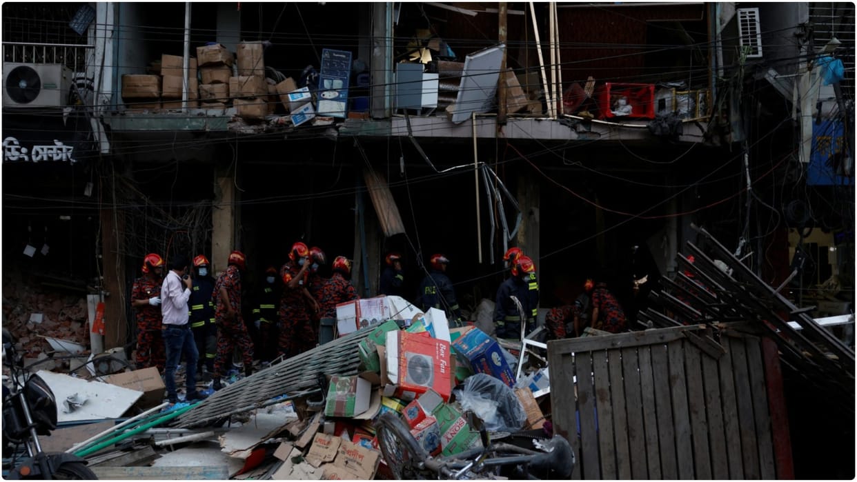 Bangladesh: Bomb explosion in Chapainawabganj, post-election clash, many casualties