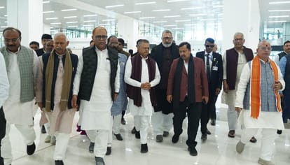 Bihar: BJP National President Nitin Nabin arrives on Bihar tour, welcomed by both Deputy CM in Patna