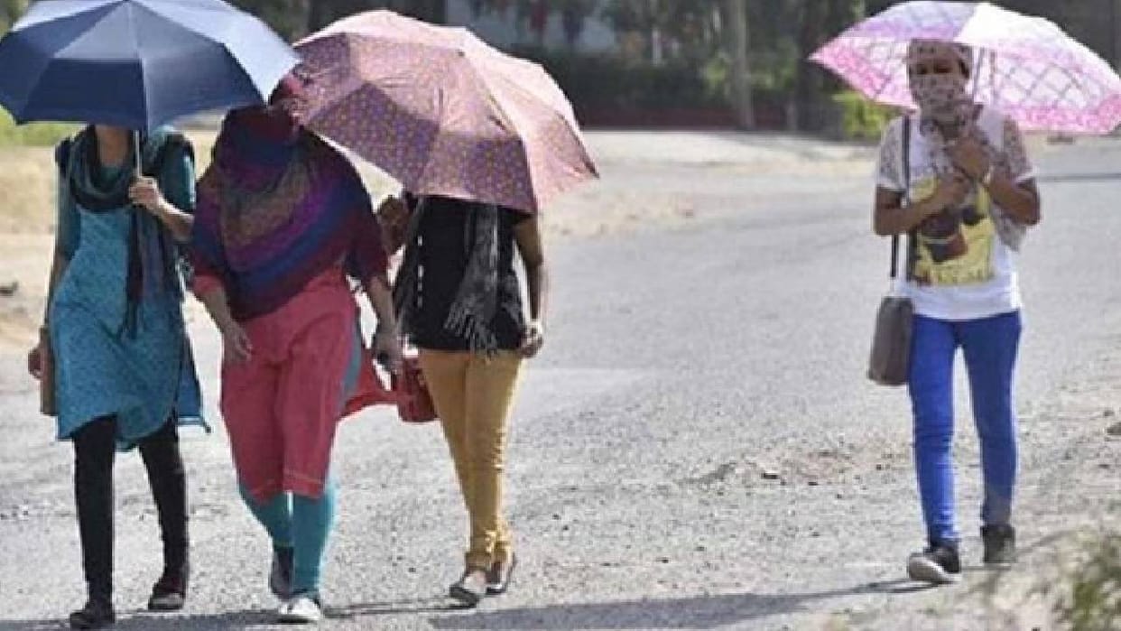 UP Weather Forecast Today: IMD Alert for Rain in UP Due to Western Disturbance Lucknow Aaj ka Mausam
