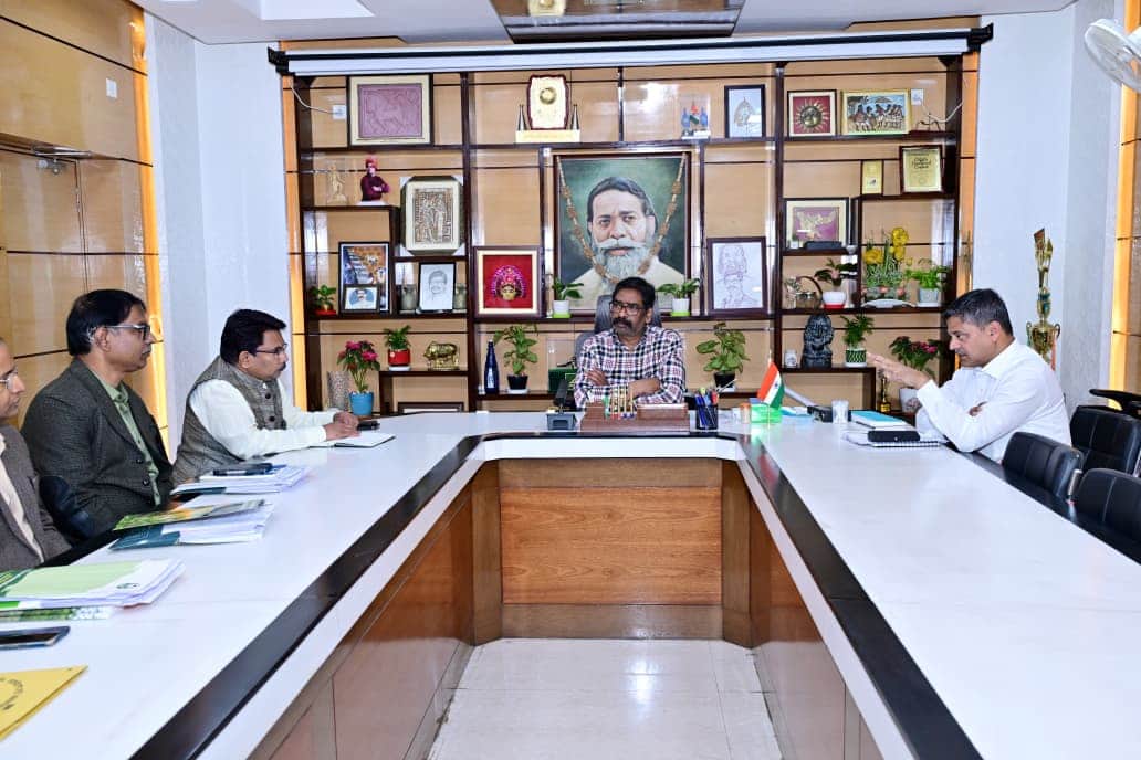 CM Hemant Soren held high-level meeting regarding increasing human-elephant conflict in Jhar