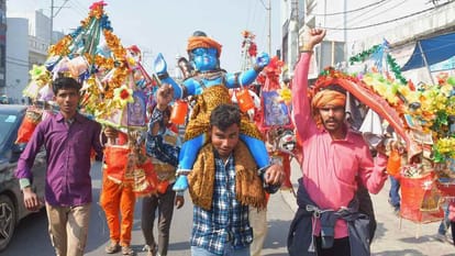 Mahashivratri 2026: Heavy vehicles will not ply Delhi Highway till evening of 15th